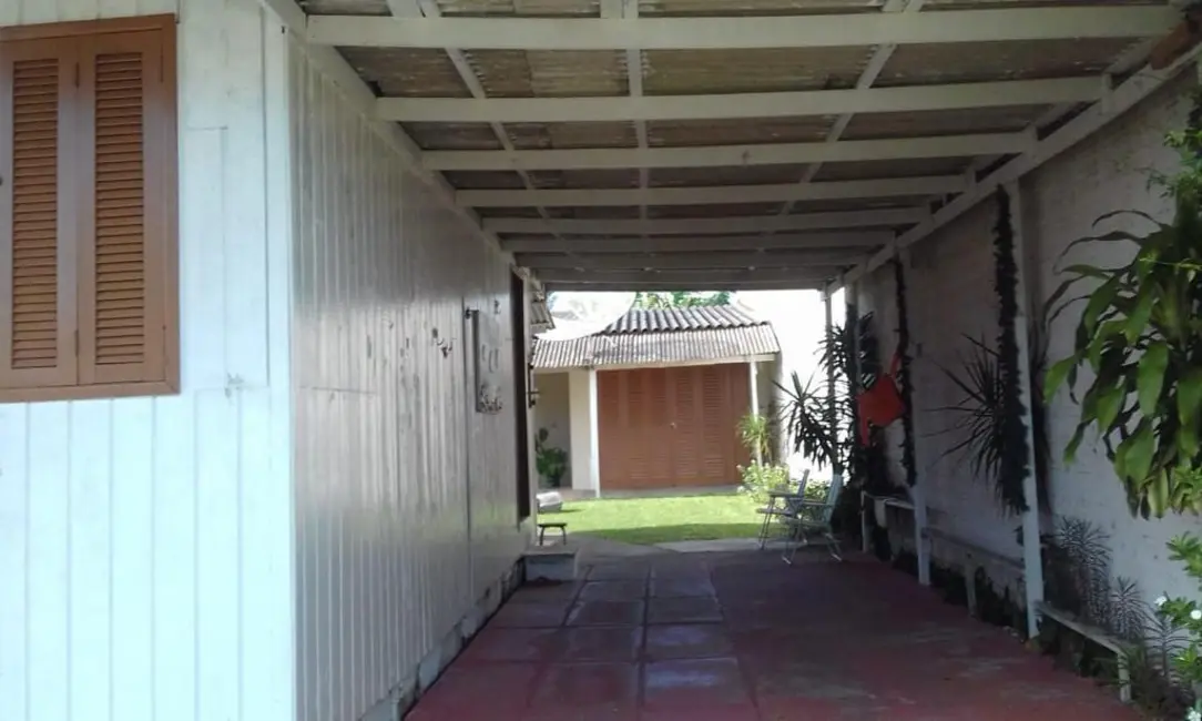 Foto 7 de Casa com 2 quartos à venda, 110m2 em Capao Da Canoa - RS
