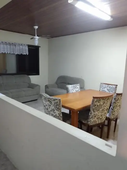 Foto 2 de Casa com 3 quartos à venda, 120m2 em Capao Da Canoa - RS