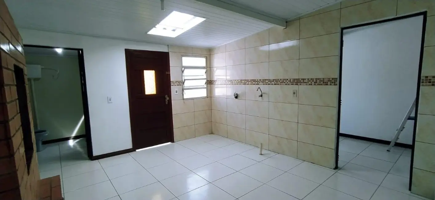 Foto 1 de Casa com 3 quartos à venda, 80m2 em Capao Da Canoa - RS