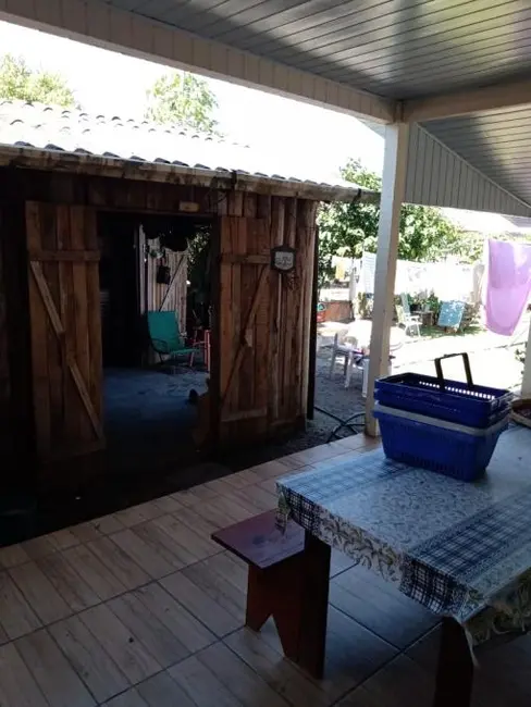 Foto 6 de Casa com 3 quartos à venda, 300m2 em Capao Da Canoa - RS