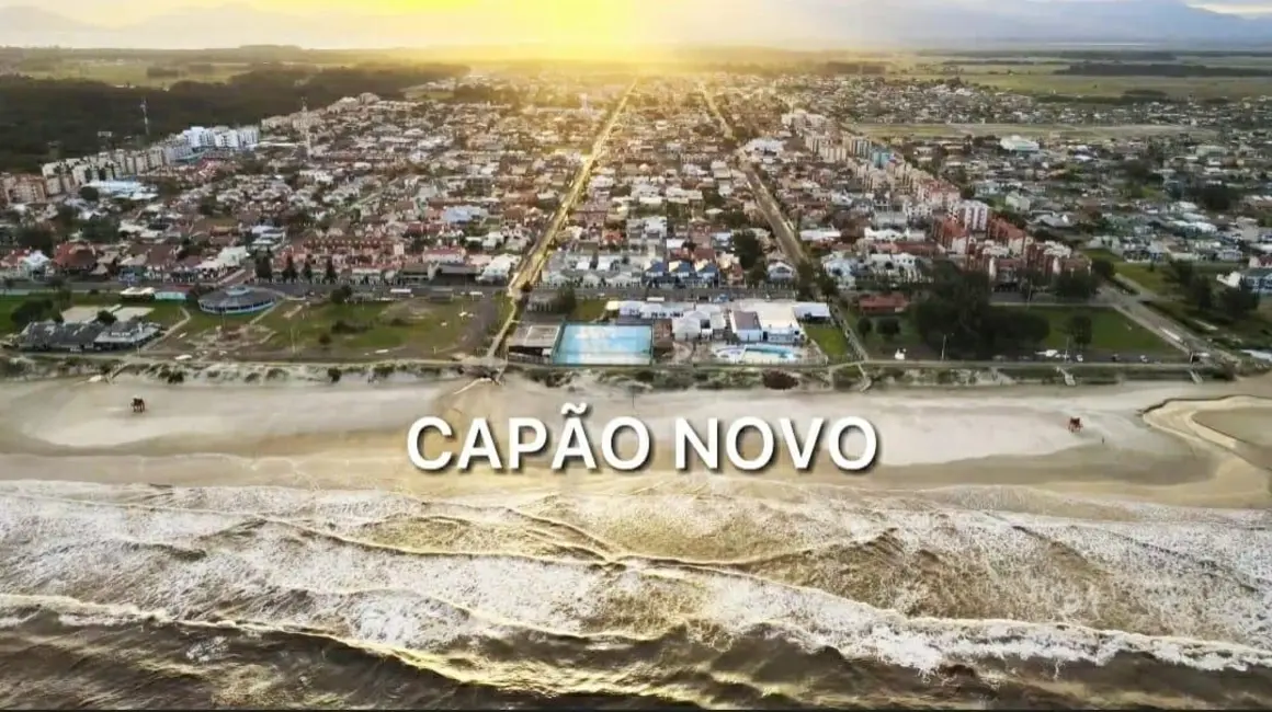 Foto 2 de Terreno / Lote à venda, 150m2 em Capao Da Canoa - RS