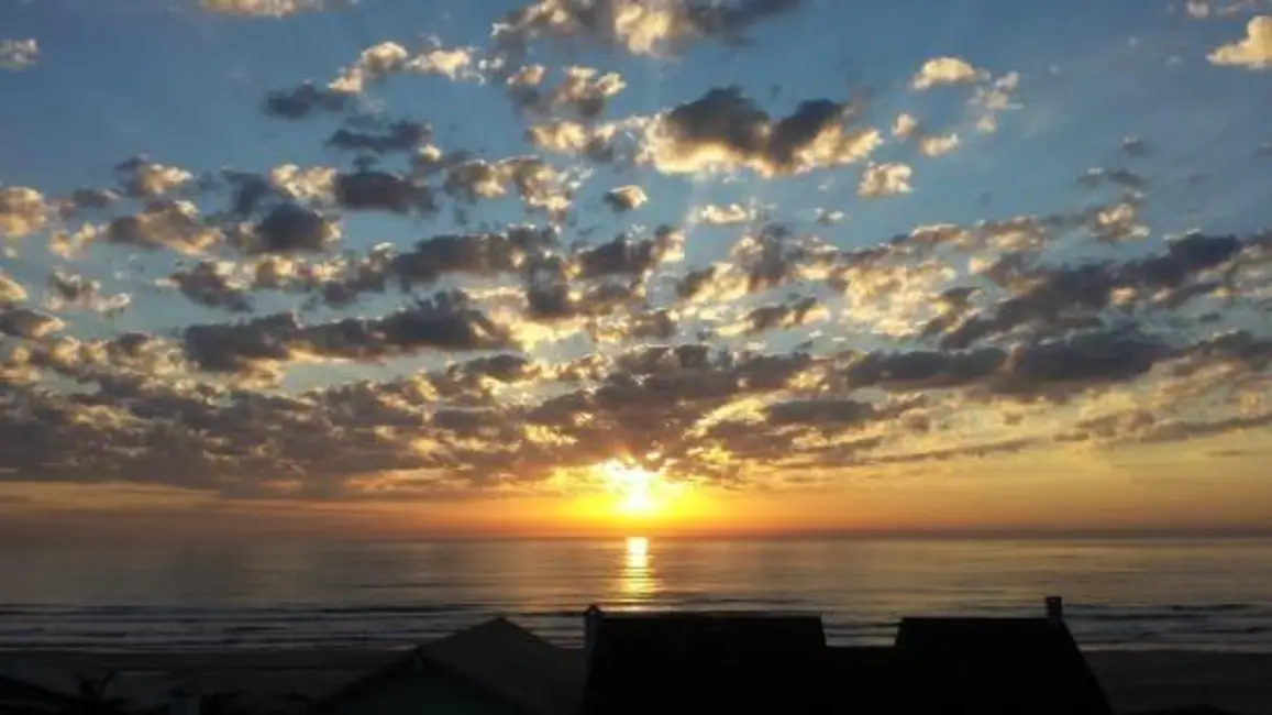 Foto 2 de Casa com 2 quartos à venda, 63m2 em Capao Da Canoa - RS