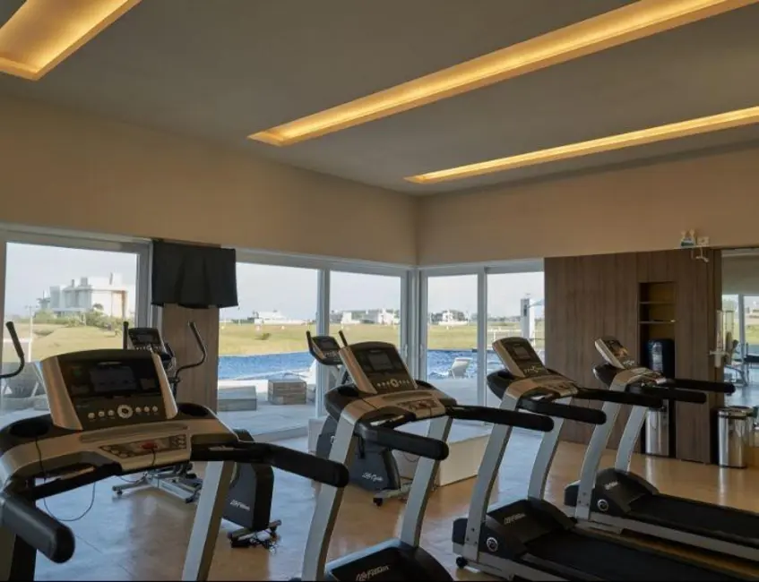 Foto 4 de Terreno / Lote à venda, 590m2 em Capao Da Canoa - RS