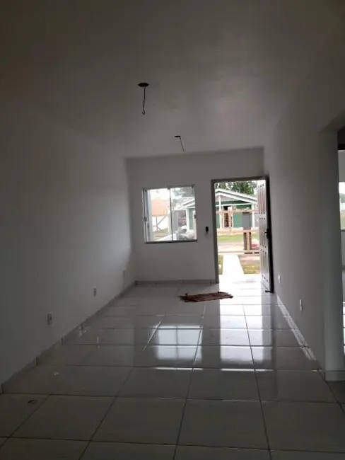 Foto 5 de Casa com 2 quartos à venda, 80m2 em Capao Da Canoa - RS