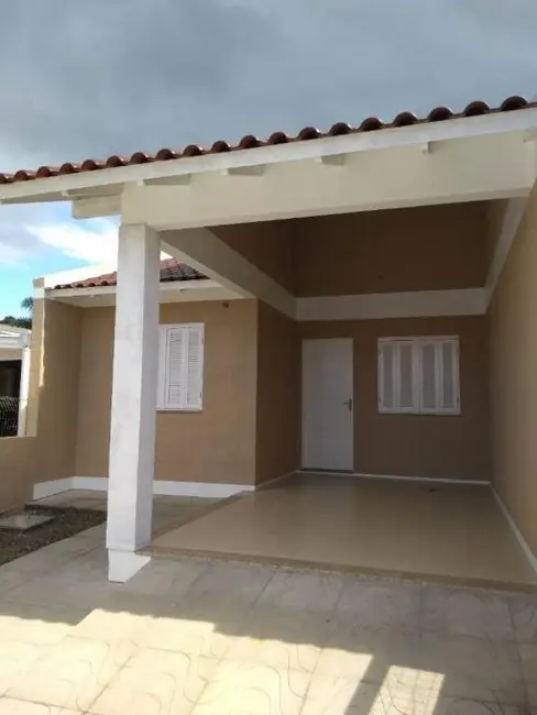 Casa com 2 quartos à venda, 83m2 em Capao Da Canoa - RS - imagem 5 Foto 5 de Casa com 2 quartos à venda, 83m2 em Capao Da Canoa - RS