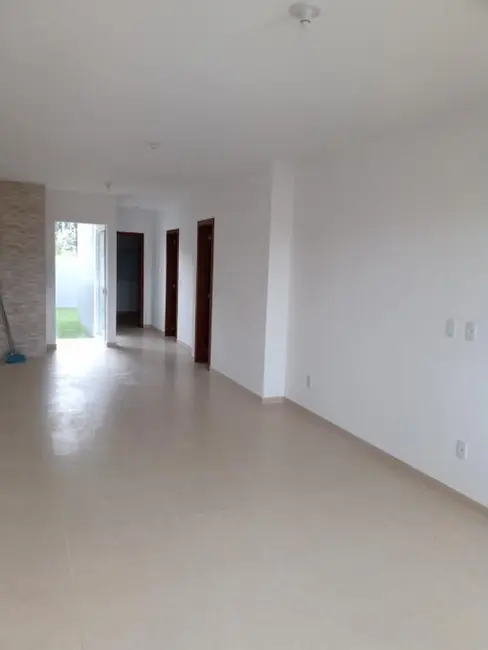 Foto 2 de Casa com 2 quartos à venda, 75m2 em Capao Da Canoa - RS