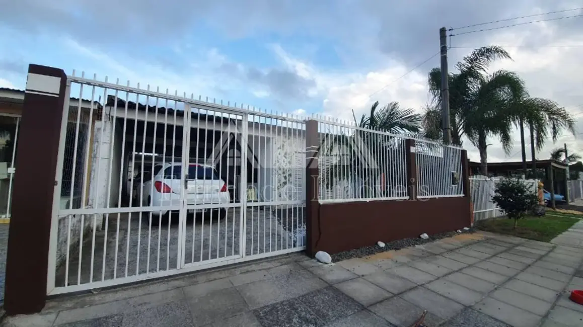 Foto 4 de Casa com 5 quartos à venda, 125m2 em Capao Da Canoa - RS