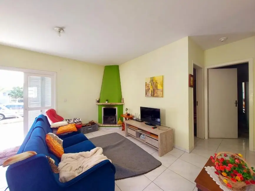 Foto 7 de Casa com 2 quartos à venda, 150m2 em Capao Da Canoa - RS