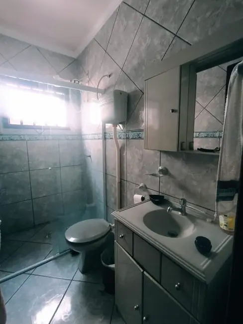 Casa com 2 quartos à venda, 150m2 em Capao Da Canoa - RS - imagem 4 Foto 4 de Casa com 2 quartos à venda, 150m2 em Capao Da Canoa - RS