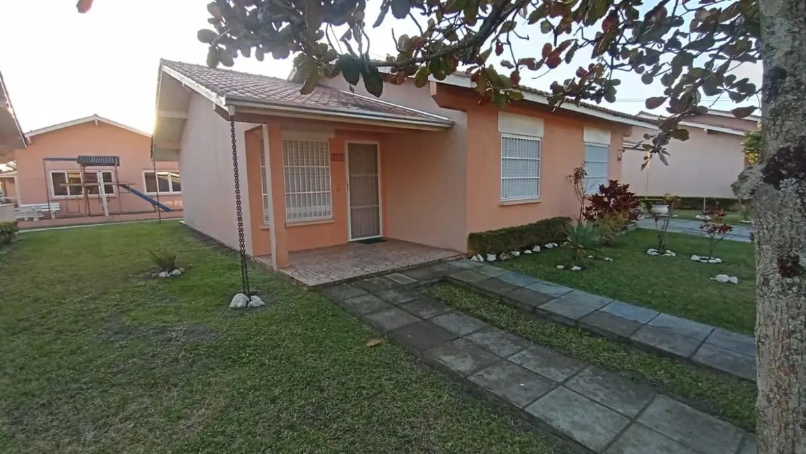 Foto 3 de Apartamento com 2 quartos à venda, 65m2 em Capao Da Canoa - RS