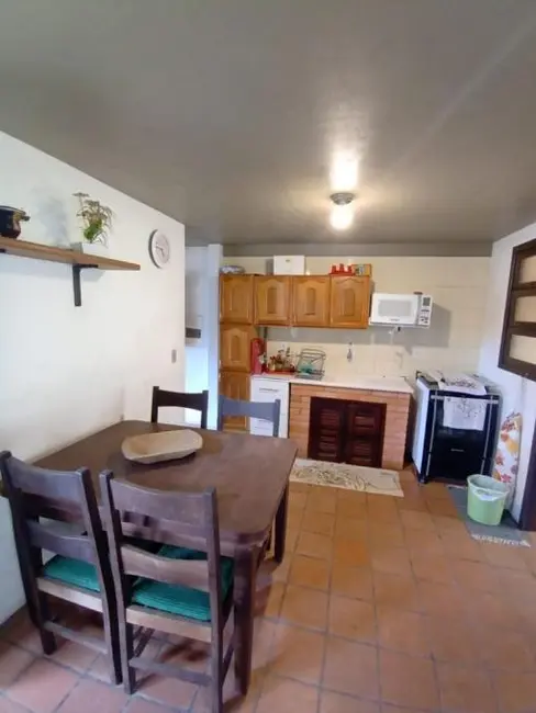 Foto 2 de Apartamento com 2 quartos à venda, 85m2 em Capao Da Canoa - RS