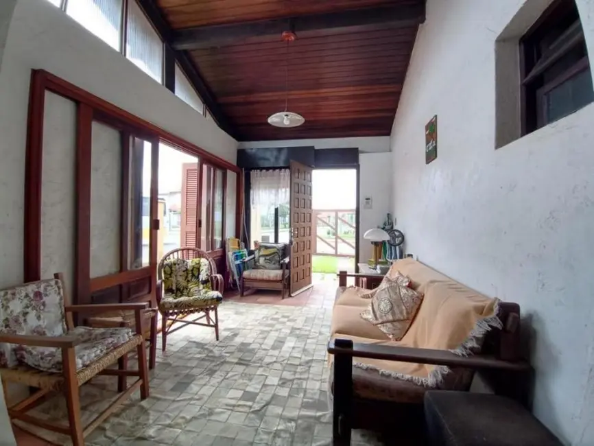 Foto 3 de Apartamento com 2 quartos à venda, 85m2 em Capao Da Canoa - RS