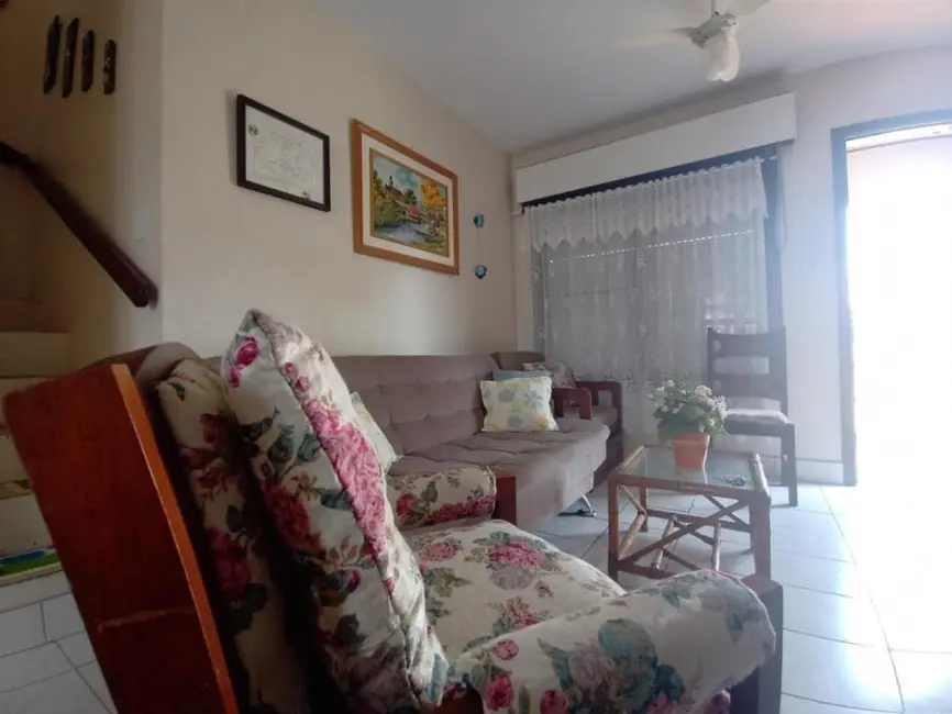 Foto 3 de Sobrado com 3 quartos à venda, 110m2 em Capao Da Canoa - RS