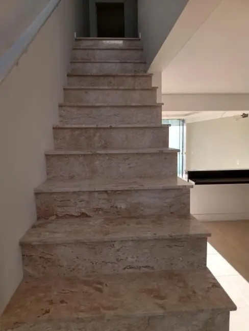 Foto 3 de Sobrado com 2 quartos à venda, 90m2 em Capao Da Canoa - RS