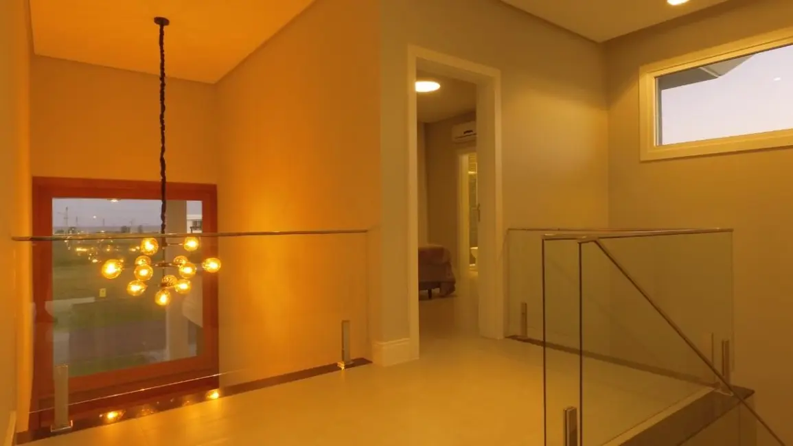 Casa de Condomínio com 4 quartos à venda, 300m2 em Capao Da Canoa - RS - imagem 8 Foto 8 de Casa de Condomínio com 4 quartos à venda, 300m2 em Capao Da Canoa - RS