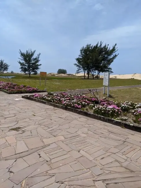 Terreno / Lote à venda, 390m2 em Capao Da Canoa - RS - imagem 8 Foto 8 de Terreno / Lote à venda, 390m2 em Capao Da Canoa - RS