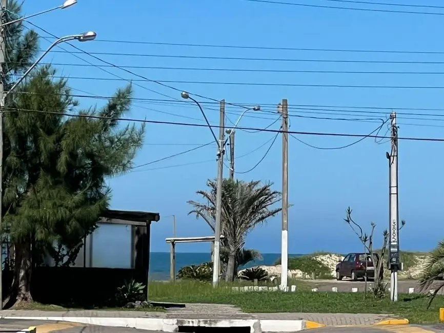 Foto 8 de Sobrado com 3 quartos à venda, 180m2 em Capao Da Canoa - RS