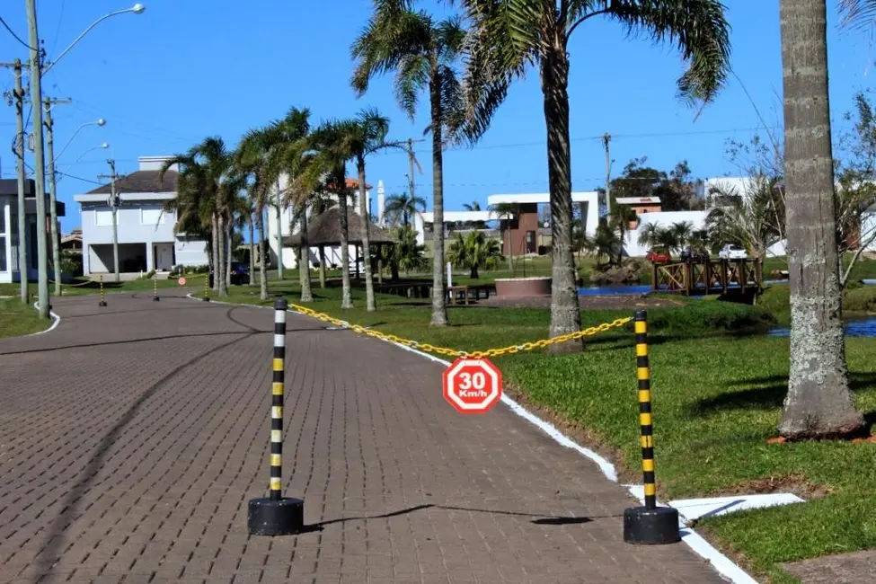 Foto 7 de Casa de Condomínio com 3 quartos à venda, 196m2 em Capao Da Canoa - RS
