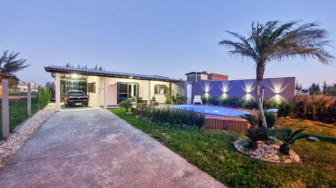 Casa com 2 quartos à venda, 90m2 em Capao Da Canoa - RS - imagem 6 Foto 6 de Casa com 2 quartos à venda, 90m2 em Capao Da Canoa - RS