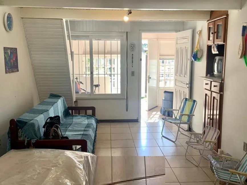 Foto 1 de Apartamento com 2 quartos à venda, 60m2 em Capao Da Canoa - RS