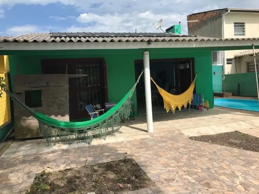 Foto 3 de Casa com 5 quartos à venda, 110m2 em Capao Da Canoa - RS