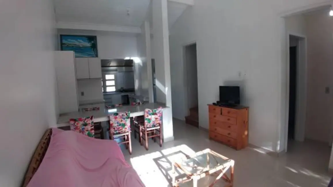 Foto 2 de Casa de Condomínio com 3 quartos à venda, 65m2 em Capao Da Canoa - RS