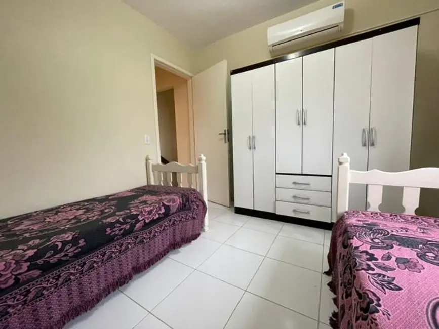 Foto 6 de Sobrado com 2 quartos à venda, 60m2 em Capao Da Canoa - RS