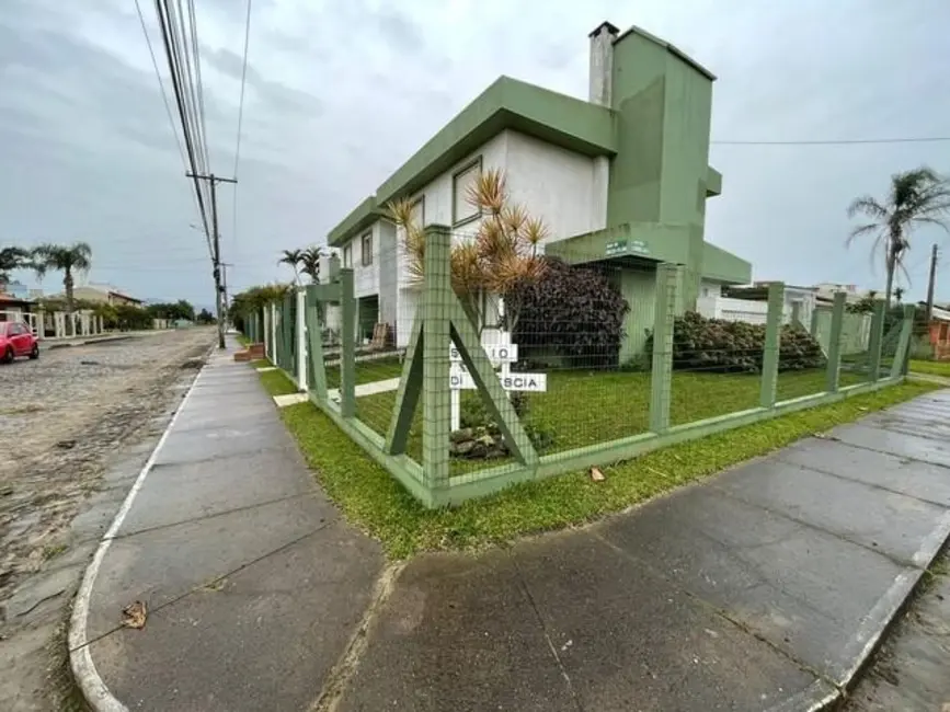 Foto 5 de Sobrado com 2 quartos à venda, 60m2 em Capao Da Canoa - RS