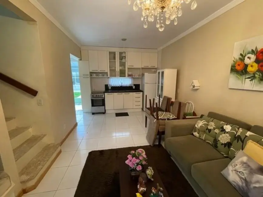 Foto 8 de Sobrado com 2 quartos à venda, 60m2 em Capao Da Canoa - RS