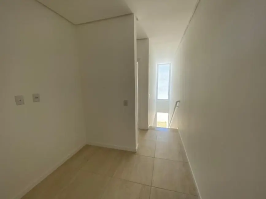 Foto 2 de Sobrado com 2 quartos à venda, 80m2 em Capao Da Canoa - RS