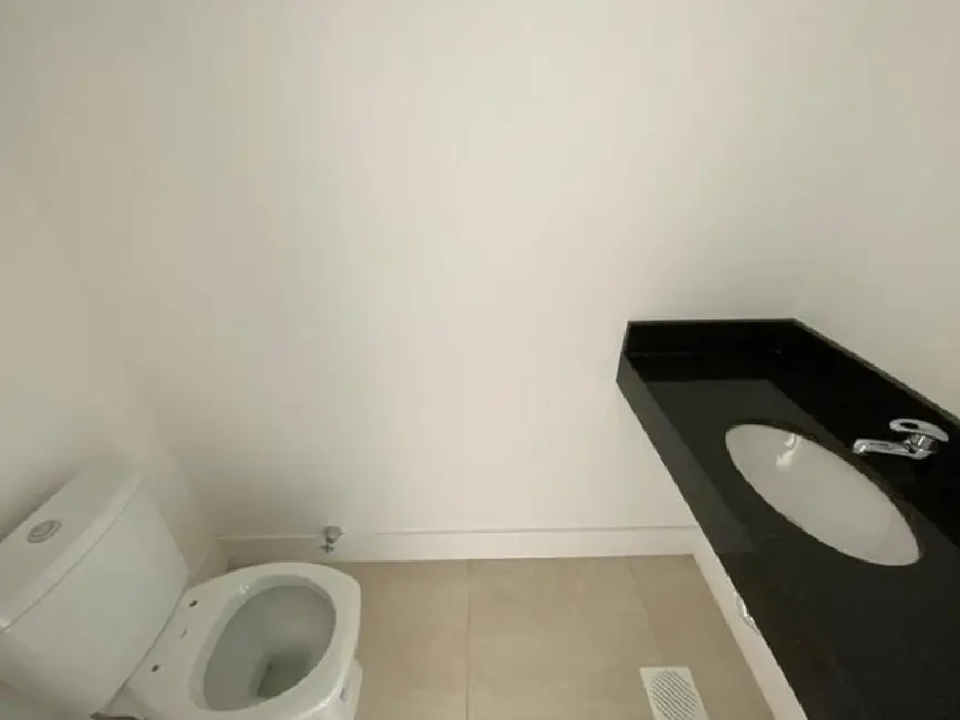 Foto 4 de Sobrado com 2 quartos à venda, 80m2 em Capao Da Canoa - RS