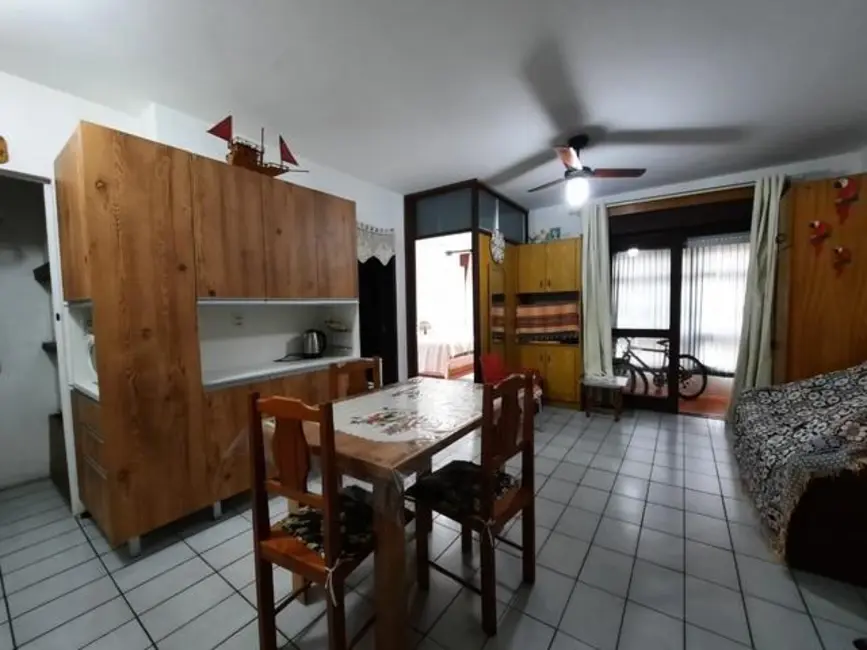 Foto 6 de Apartamento com 1 quarto à venda, 45m2 em Capao Da Canoa - RS