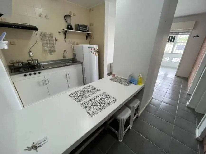 Foto 9 de Apartamento com 1 quarto à venda, 55m2 em Capao Da Canoa - RS