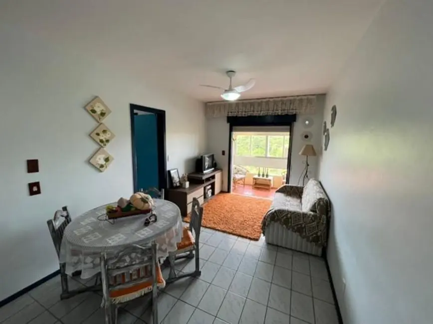 Apartamento com 1 quarto à venda, 50m2 em Capao Da Canoa - RS - imagem 6 Foto 6 de Apartamento com 1 quarto à venda, 50m2 em Capao Da Canoa - RS