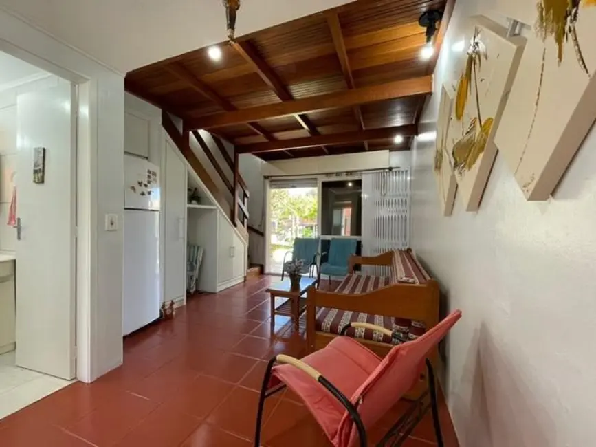 Foto 4 de Casa de Condomínio com 2 quartos à venda, 65m2 em Capao Da Canoa - RS