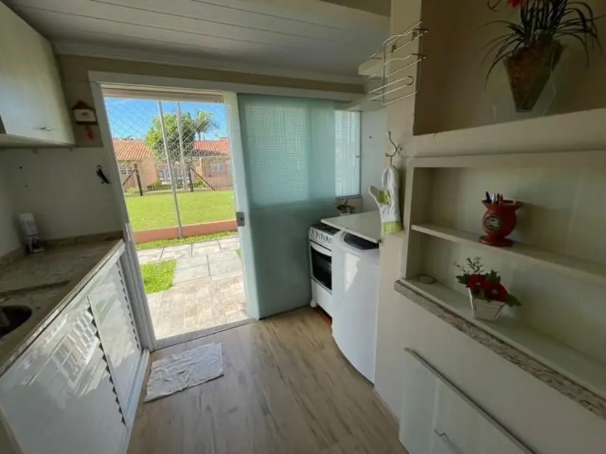 Foto 9 de Casa de Condomínio com 2 quartos à venda, 65m2 em Capao Da Canoa - RS