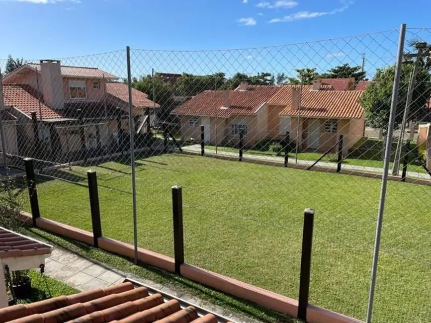 Foto 2 de Casa de Condomínio com 2 quartos à venda, 65m2 em Capao Da Canoa - RS