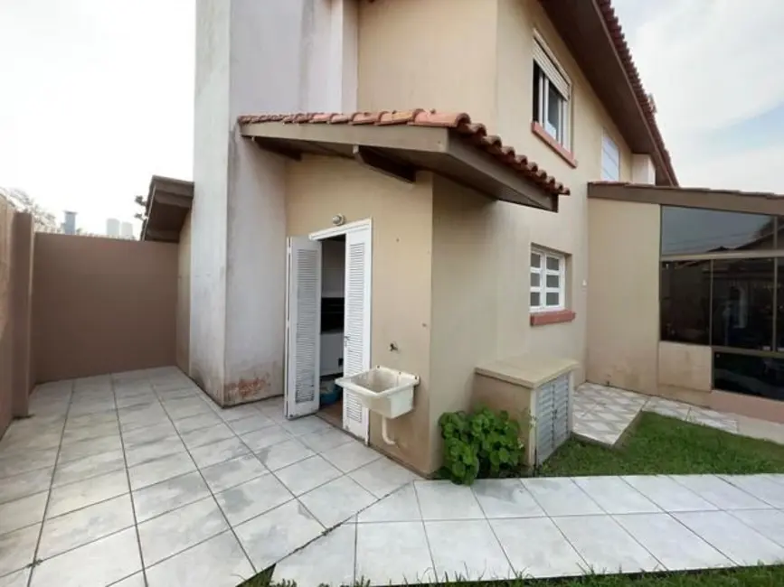 Foto 6 de Casa de Condomínio com 2 quartos à venda, 70m2 em Capao Da Canoa - RS