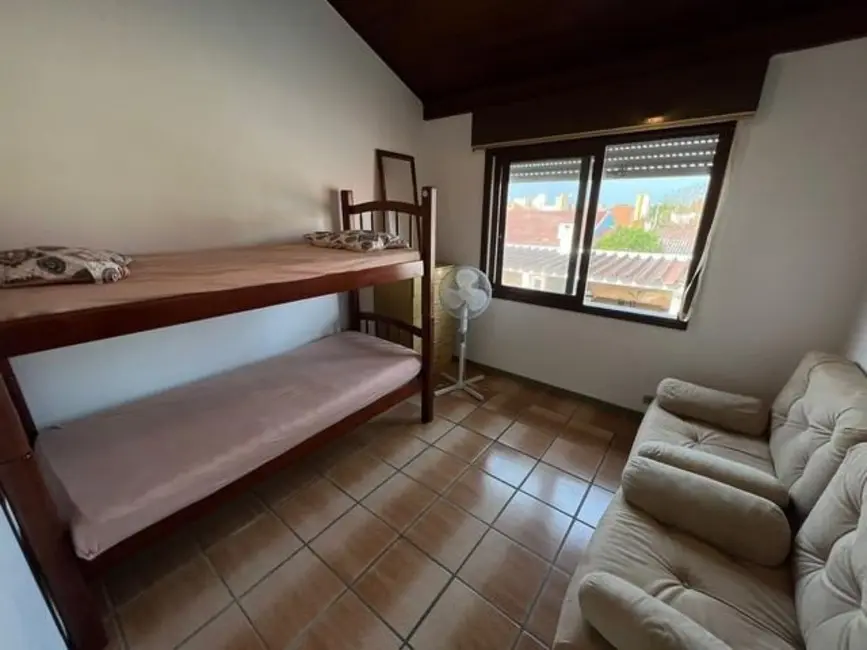 Foto 8 de Casa de Condomínio com 2 quartos à venda, 70m2 em Capao Da Canoa - RS