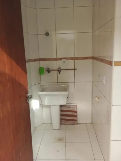 Foto 6 de Casa com 2 quartos à venda, 65m2 em Antártica, Praia Grande - SP