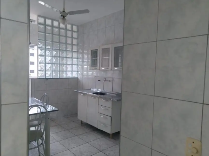 Foto 5 de Apartamento com 2 quartos à venda, 70m2 em Guilhermina, Praia Grande - SP