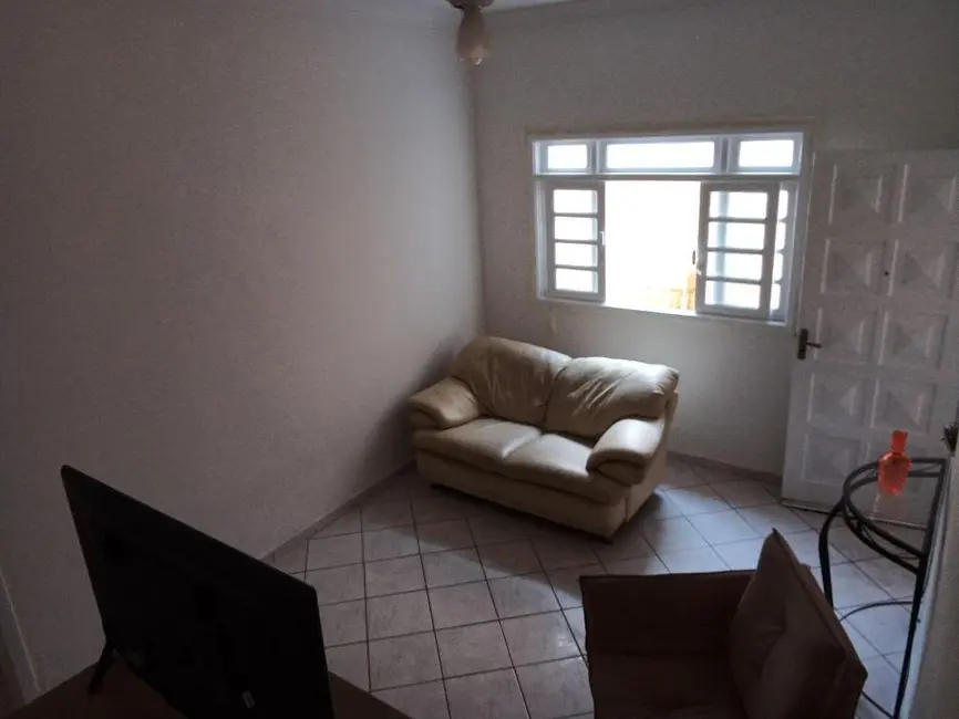 Foto 8 de Casa com 3 quartos à venda, 140m2 em Tupi, Praia Grande - SP