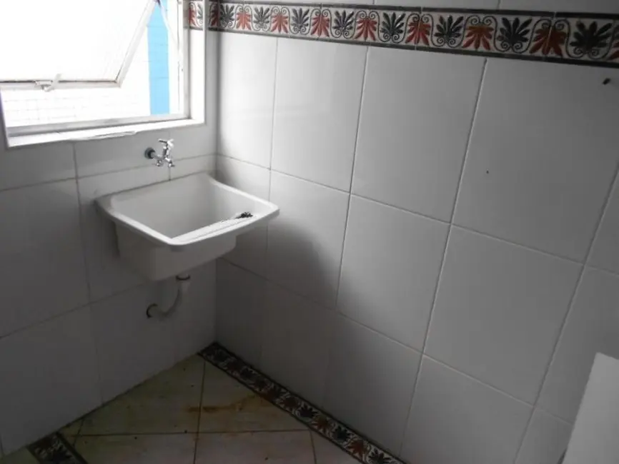 Foto 3 de Apartamento com 1 quarto à venda, 34m2 em Aviação, Praia Grande - SP