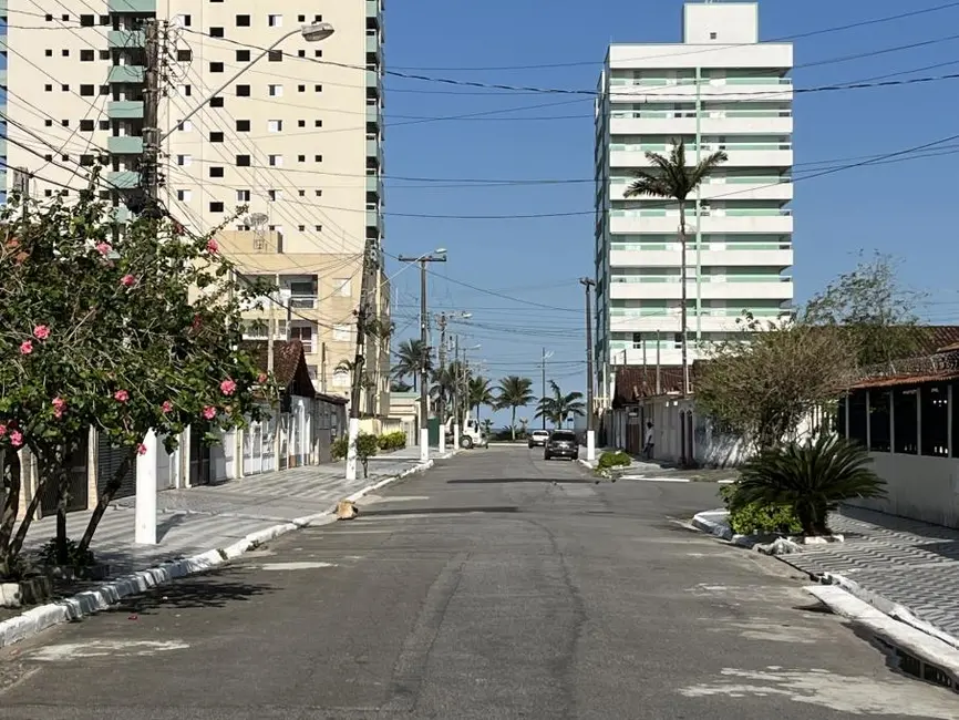 Foto 2 de Casa com 3 quartos à venda, 120m2 em Real, Praia Grande - SP
