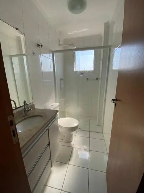Apartamento com 2 quartos à venda, 80m2 em Guilhermina, Praia Grande - SP - imagem 3 Foto 3 de Apartamento com 2 quartos à venda, 80m2 em Guilhermina, Praia Grande - SP