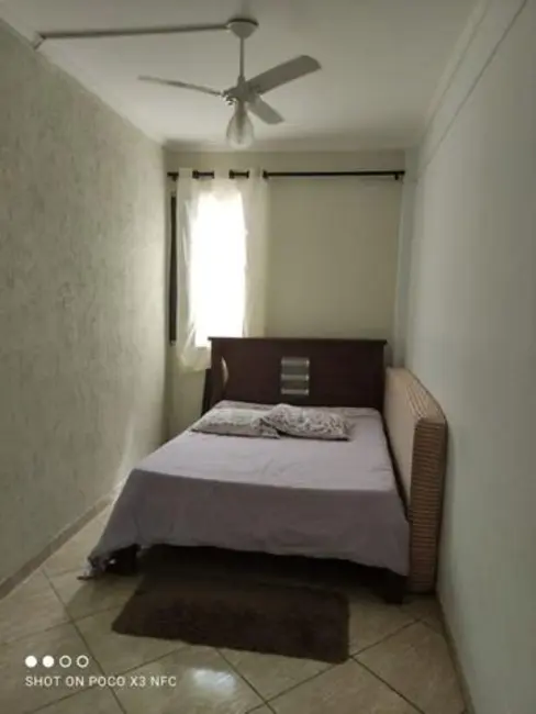 Foto 8 de Apartamento com 2 quartos à venda, 55m2 em Guilhermina, Praia Grande - SP