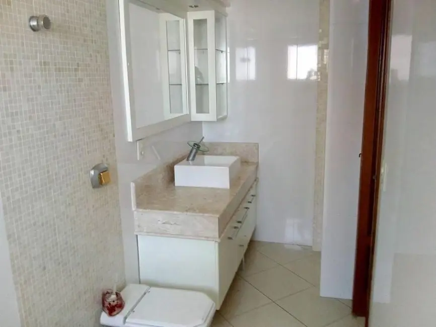 Foto 8 de Cobertura com 5 quartos à venda, 257m2 em Aviação, Praia Grande - SP