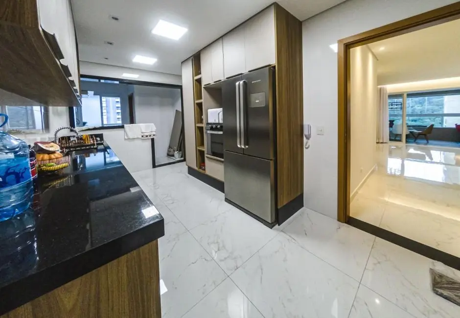 Foto 8 de Apartamento com 3 quartos à venda, 147m2 em Canto do Forte, Praia Grande - SP