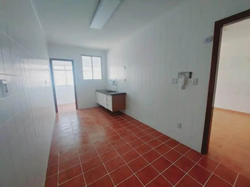 Apartamento com 2 quartos à venda, 85m2 em Guilhermina, Praia Grande - SP - imagem 5 Foto 5 de Apartamento com 2 quartos à venda, 85m2 em Guilhermina, Praia Grande - SP