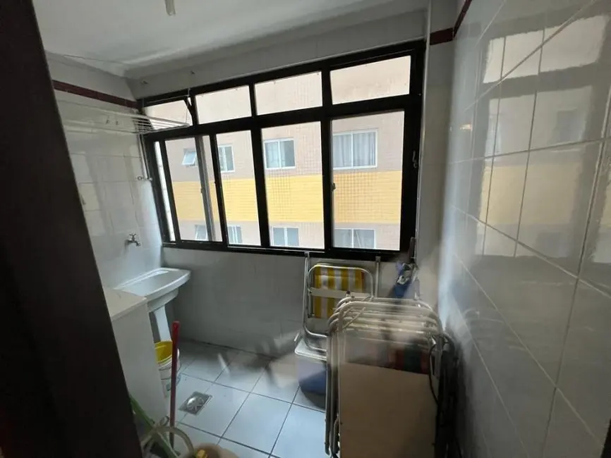 Foto 7 de Apartamento com 2 quartos à venda, 94m2 em Guilhermina, Praia Grande - SP